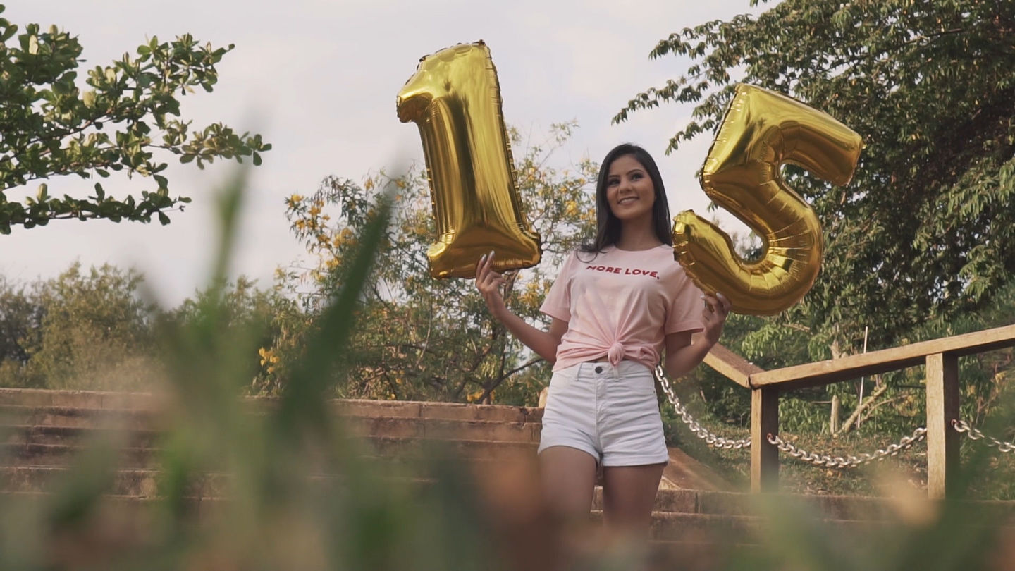 Garota de atitude | Bianca | 15 anos Garota de atitude | Bianca | 15 anos